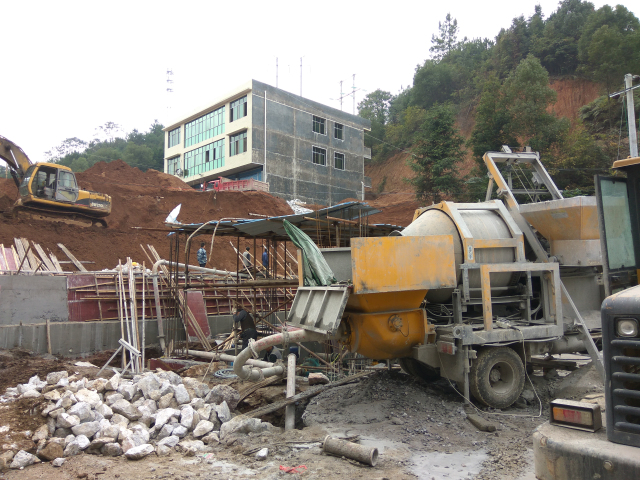 车载搅拌泵四川施工现场